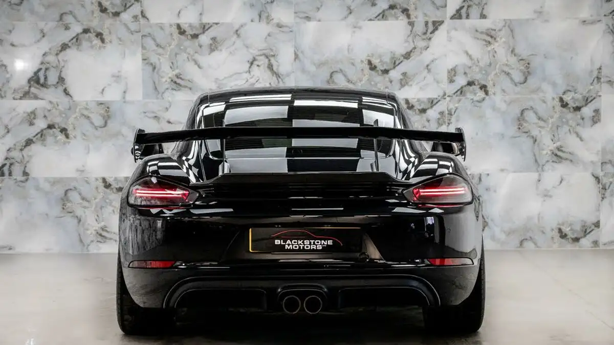 2020-porsche-cayman-718-25-cayman-gts-pdk-big-6
