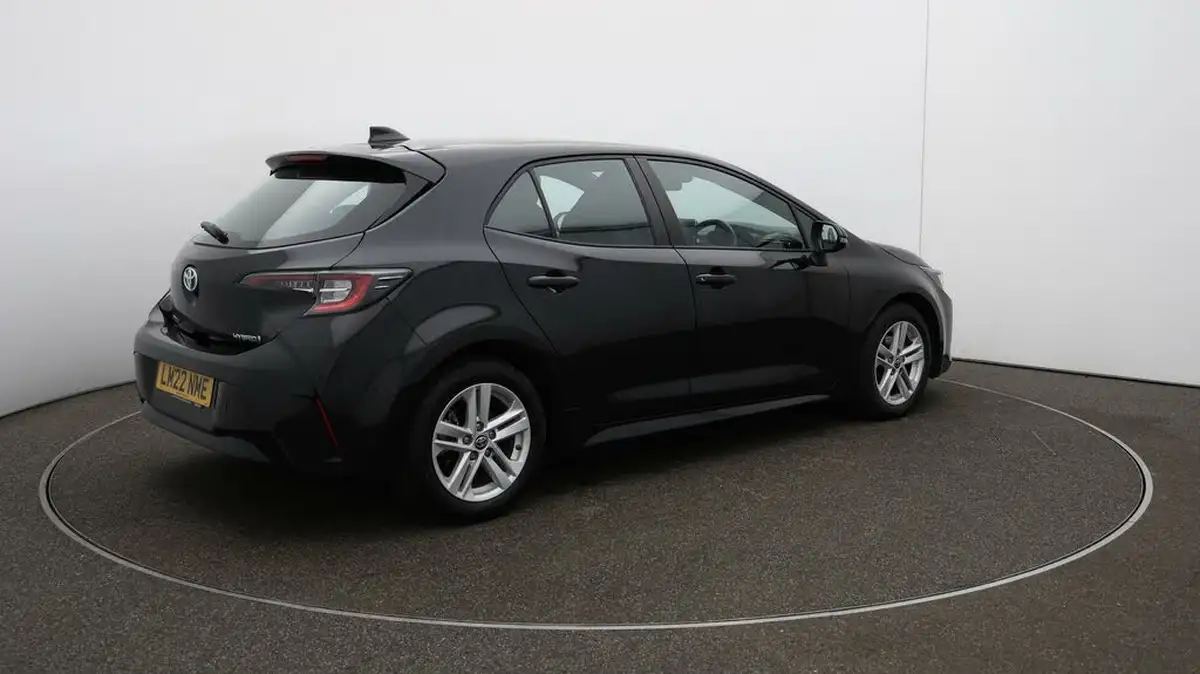 2022-toyota-corolla-18-vvt-i-icon-120bhp-trk-hatchback-5d-big-46
