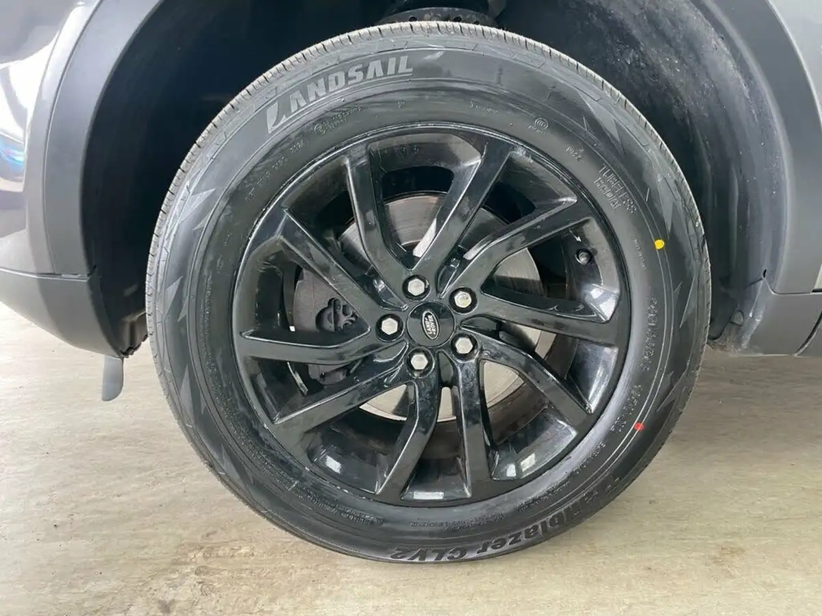 2018-land-rover-discovery-sport-20td4-se-182ps-big-16