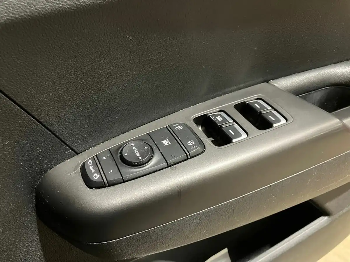 2020-kia-sportage-16-gdi-2-big-17