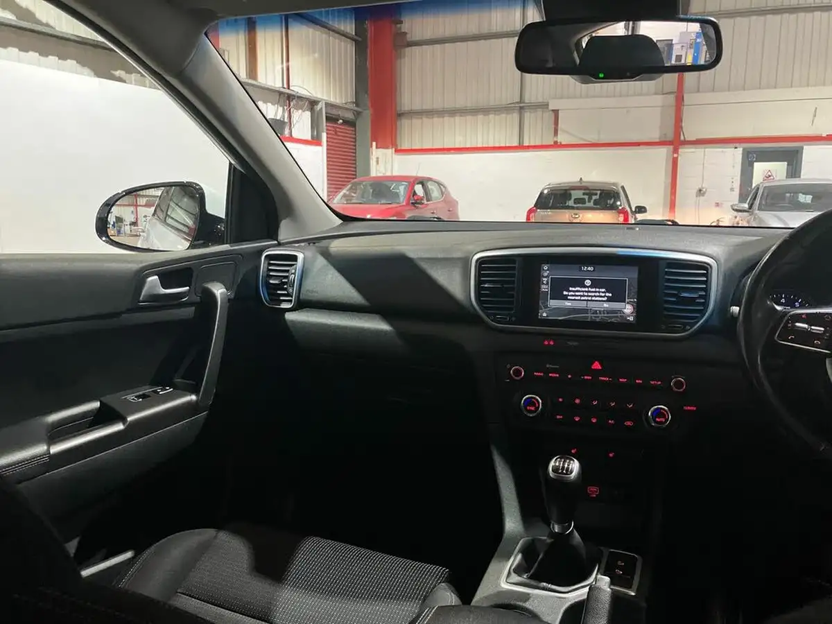 2020-kia-sportage-16-gdi-2-big-39