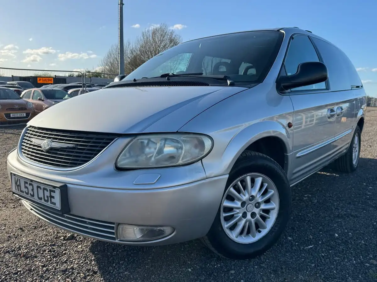 2003-chrysler-grand-voyager-33-limited-xs-big-3