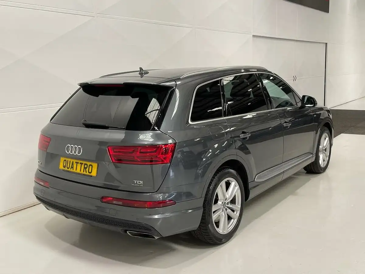 2017-audi-q7-30tdi-quattro-s-line-272ps-big-38