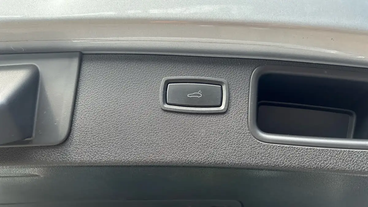 2016-porsche-macan-30-s-big-20