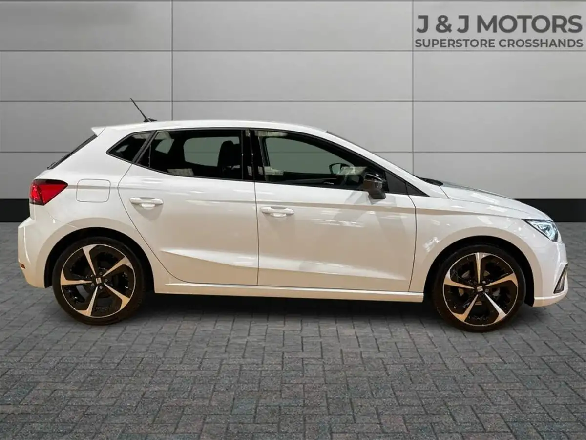 2023-seat-ibiza-10-tsi-fr-sport-95ps-big-4
