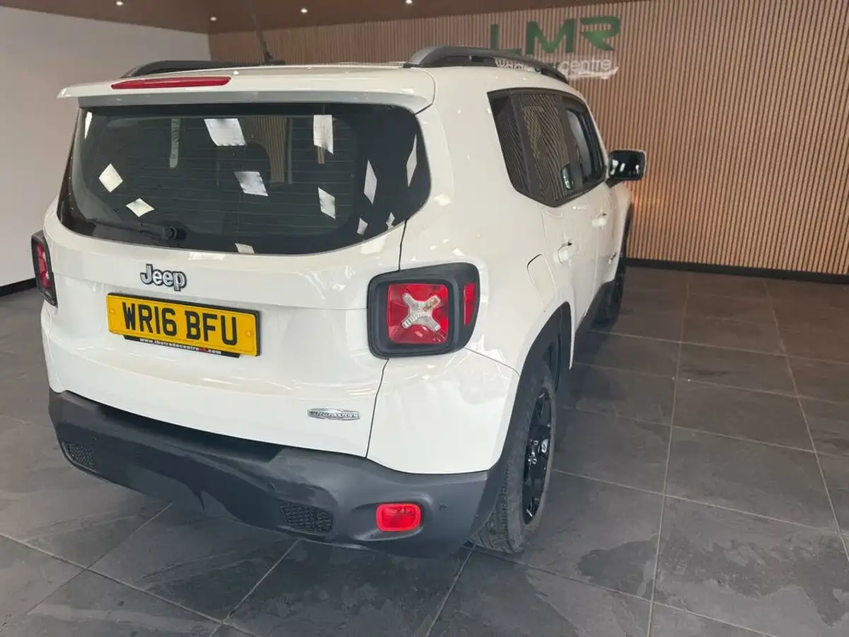 2016-jeep-renegade-14-multiair-ii-longitude-big-8