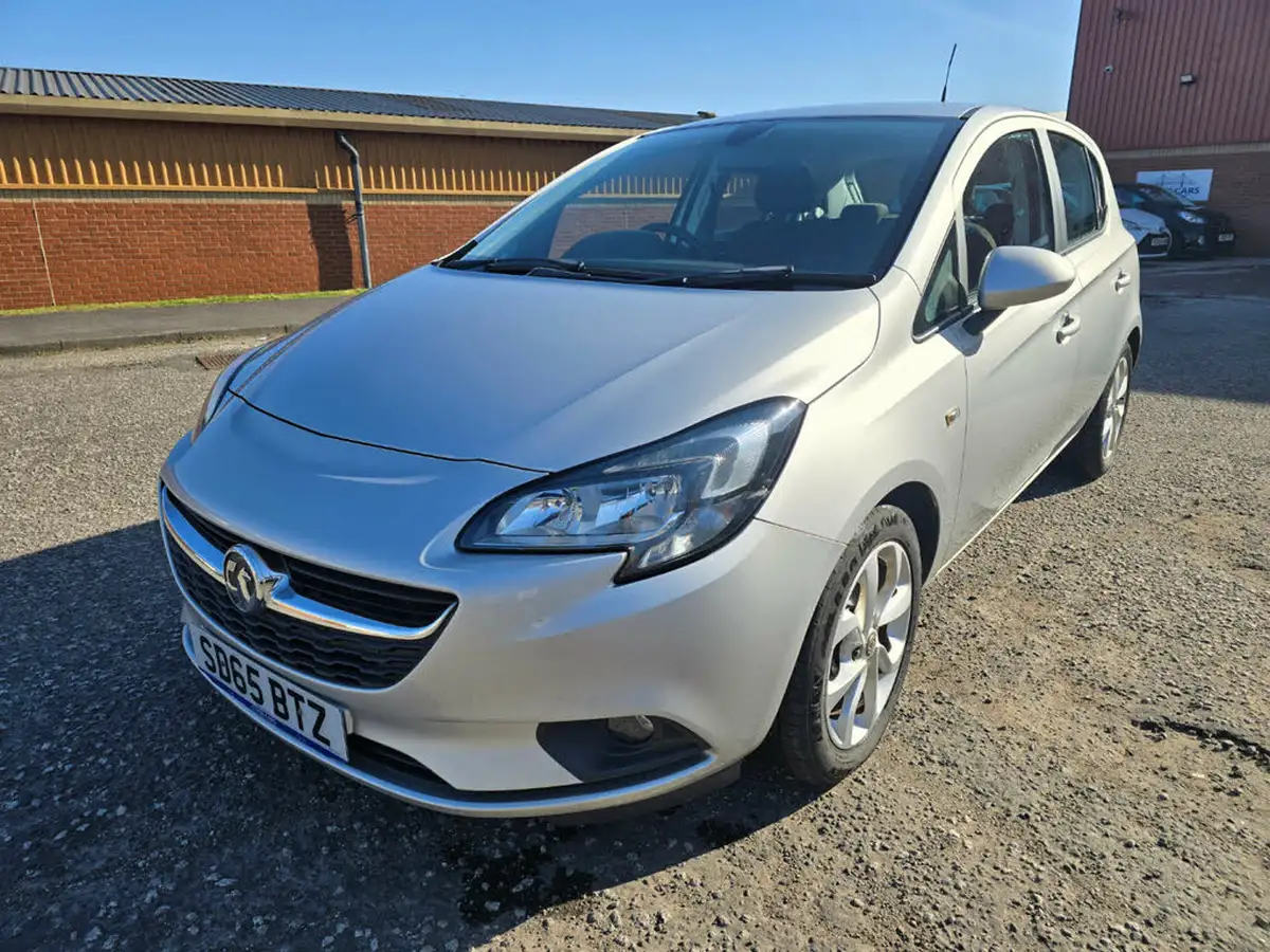 2015-vauxhall-corsa-14-excite-ac-90ps-ecoflex-5d-1398cc-big-2