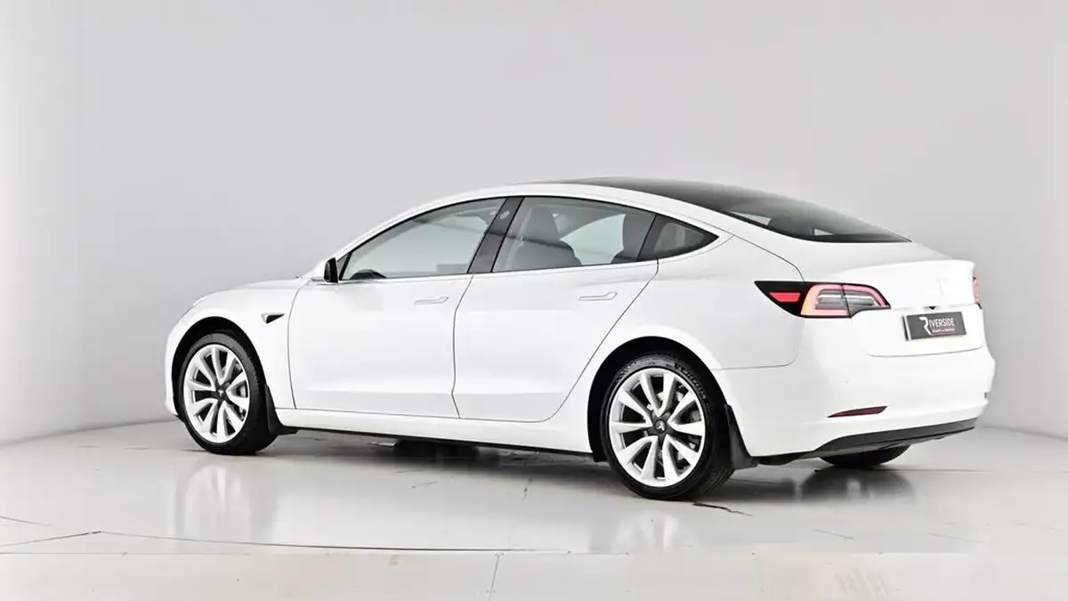2020-tesla-model-3-e-standard-plus-big-65