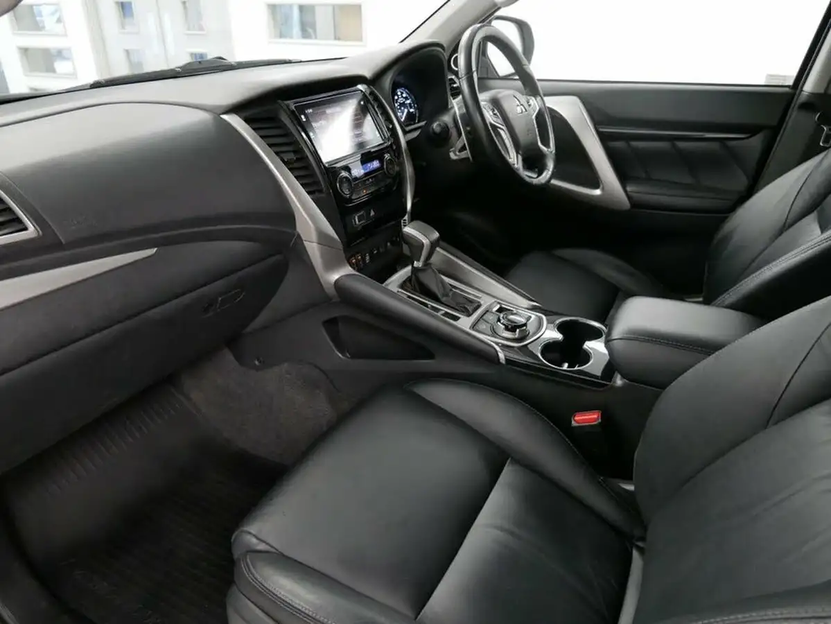 2019-mitsubishi-shogun-sport-24di-d-sport-big-19