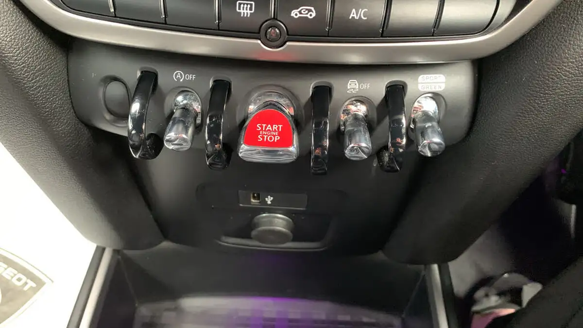 2022-mini-countryman-20-cooper-s-exclusive-all4-auto-big-43