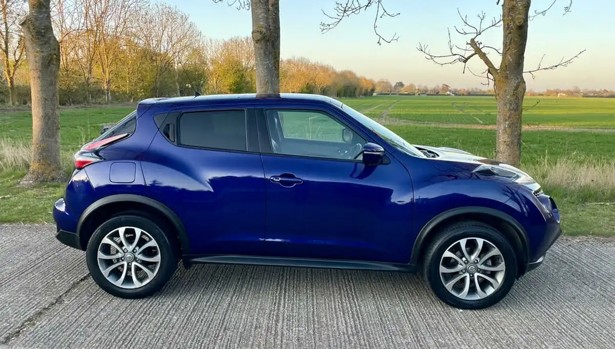 2016-nissan-juke-12-tekna-ss-big-26