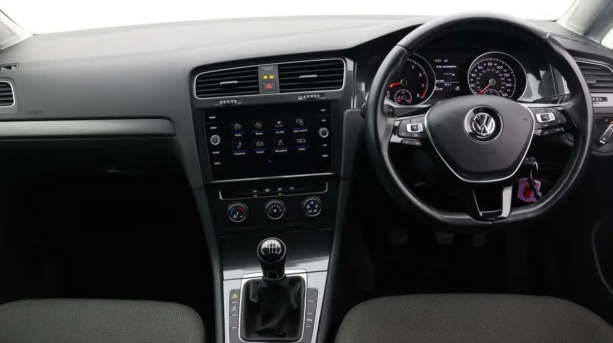 2019-volkswagen-golf-sv-15-tsi-match-edition-130ps-big-12