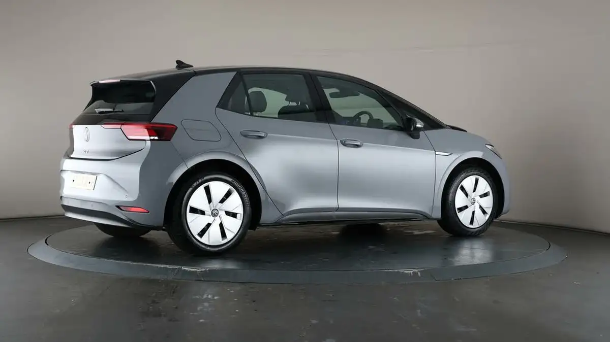 2023-volkswagen-id3-e-life-204ps-58kwh-pro-performance-big-58