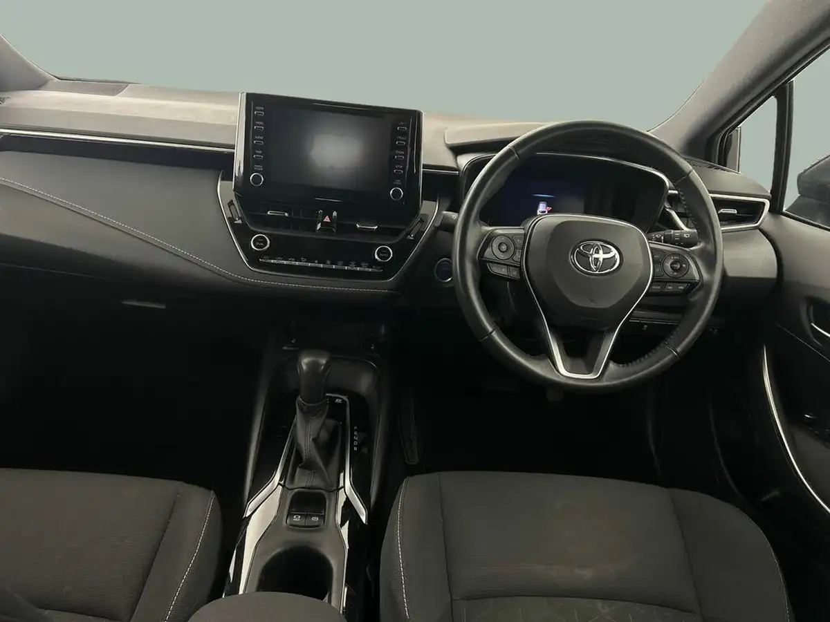 2021-toyota-corolla-18-vvt-i-icon-tech-spare-wheel-touring-sports-5d-big-19