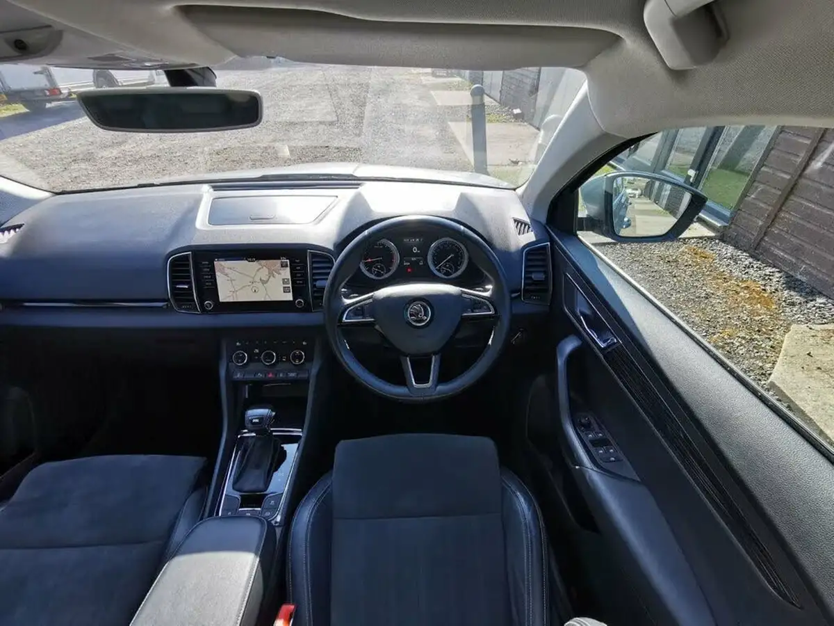 2019-skoda-karoq-15-tsi-se-l-dsg-big-41