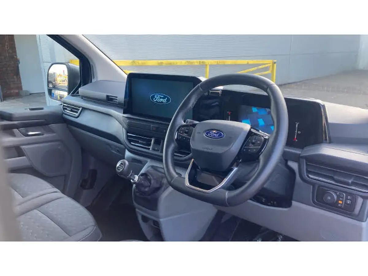 2024-ford-transit-custom-20tdci-300-l2h1-limited-150pseu6e-panel-van-1996cc-big-4