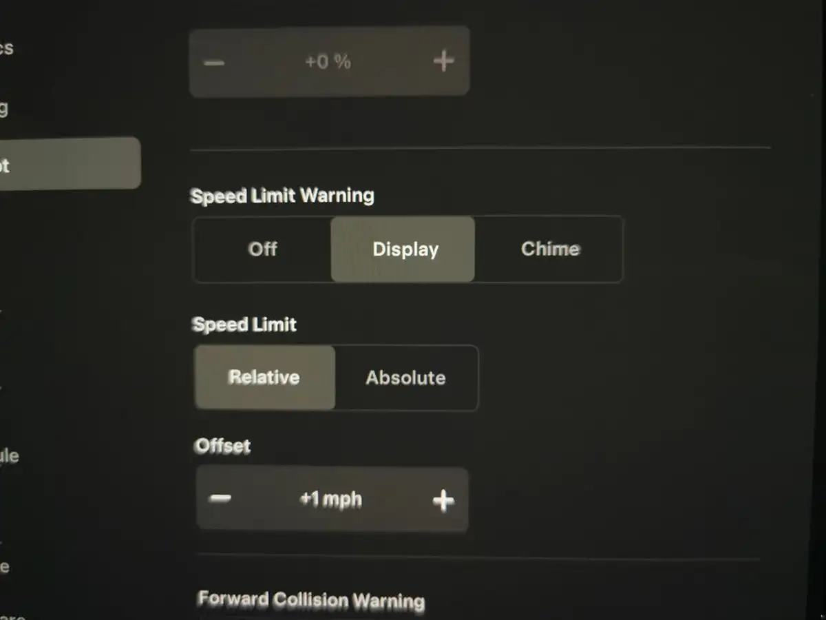 2023-tesla-model-y-e-rwd-big-22