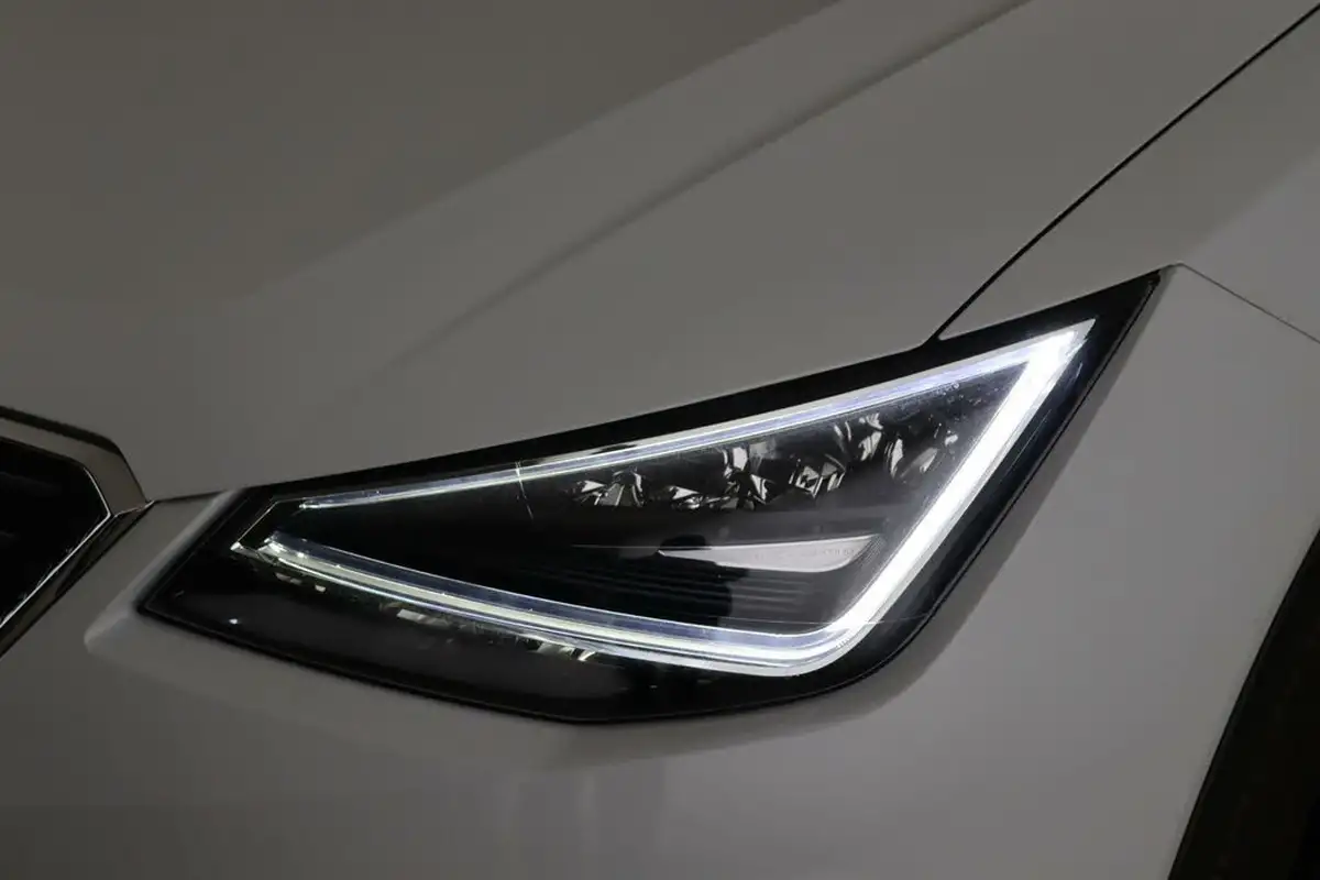2018-seat-arona-10-tsi-xcellence-big-8
