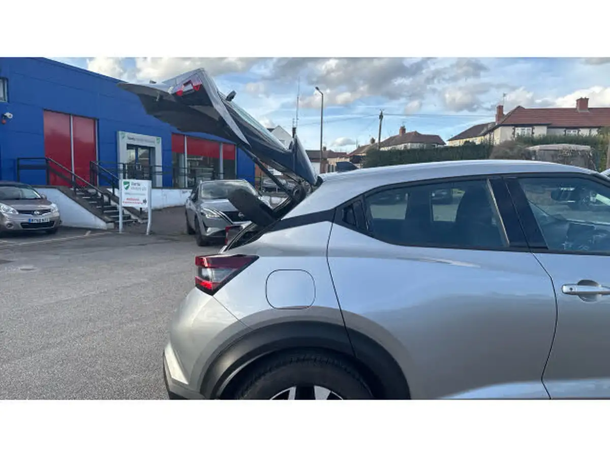2023-nissan-juke-10-dig-t-acenta-dct-big-48