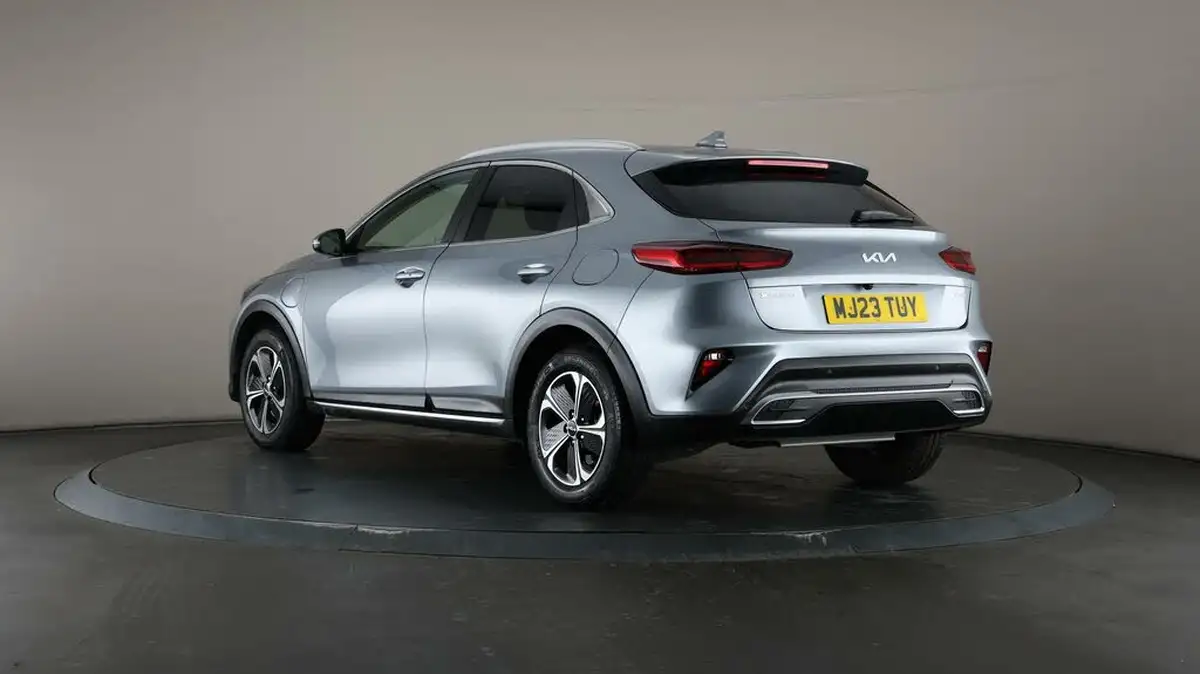 2023-kia-xceed-16-gdi-3-big-65