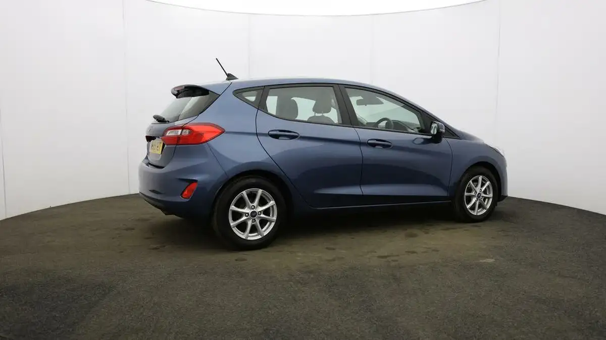 2019-ford-fiesta-10t-zetec-5d-big-47