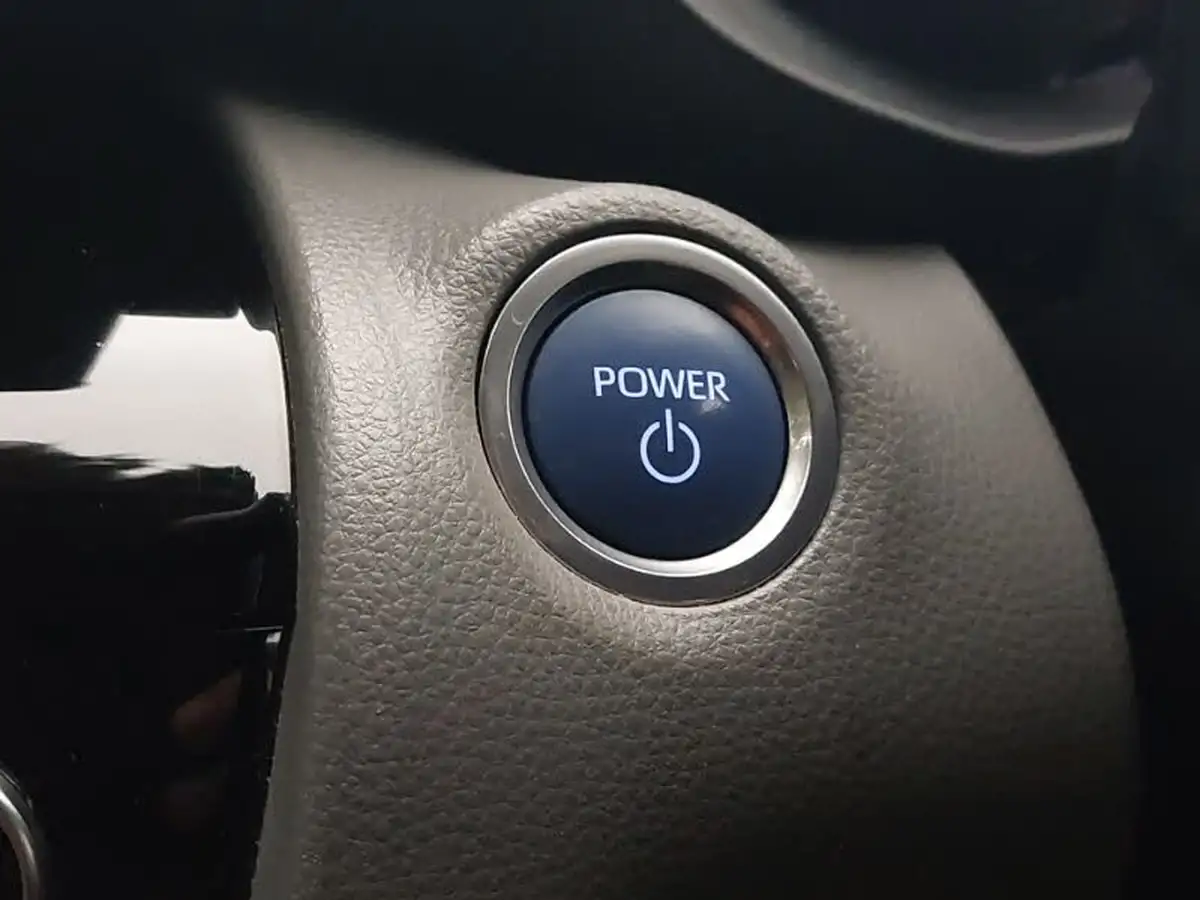 2022-toyota-yaris-cross-15-vvt-i-icon-big-14