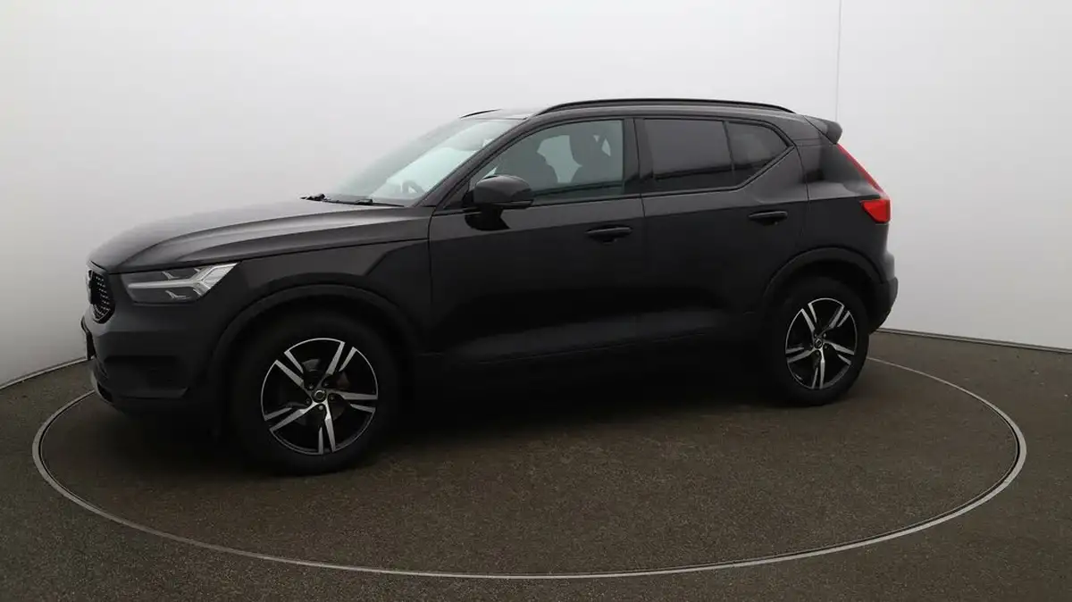 2022-volvo-xc40-15-t3-r-design-auto-big-57