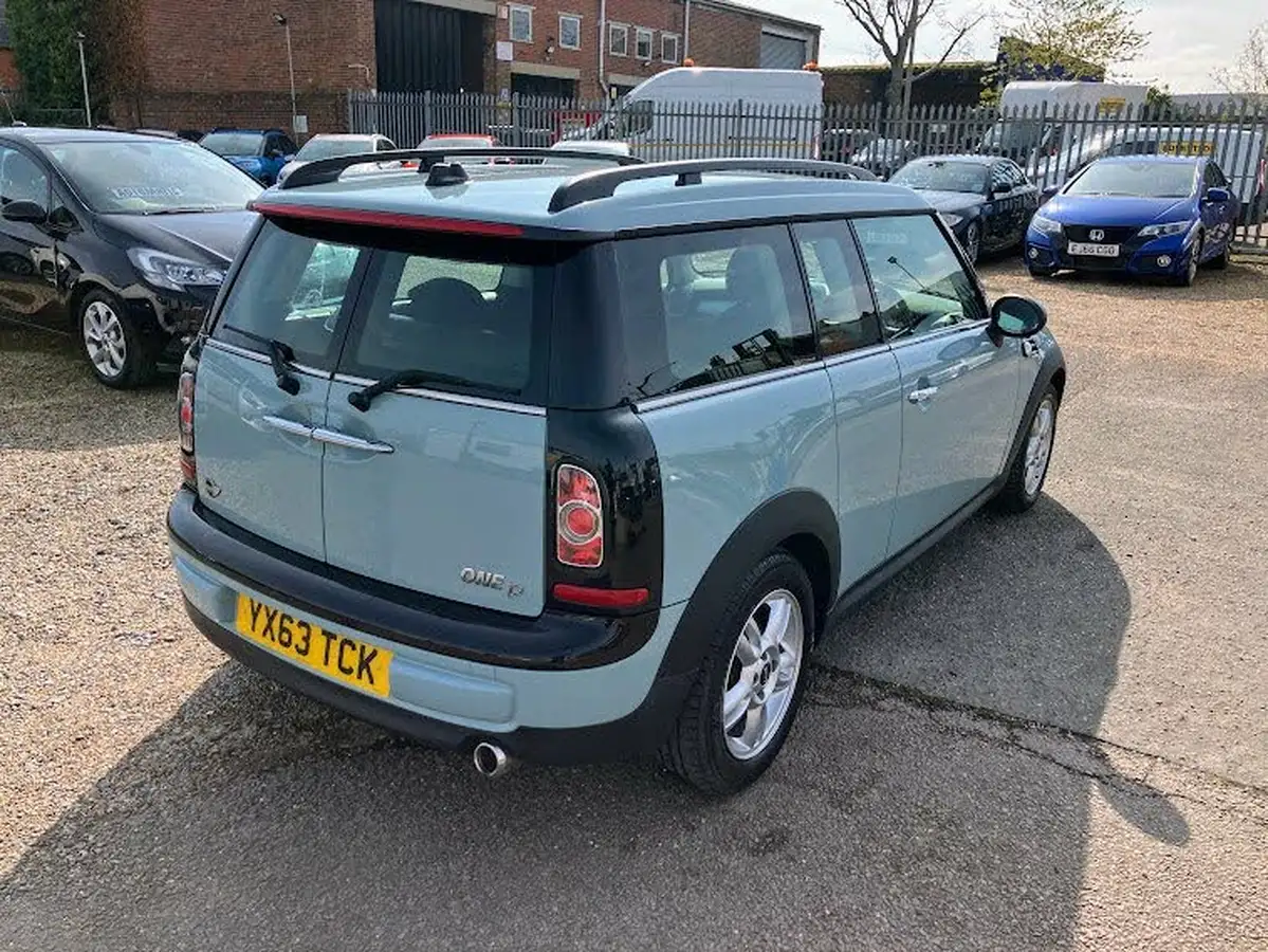 2013-mini-clubman-16td-one-d-big-7