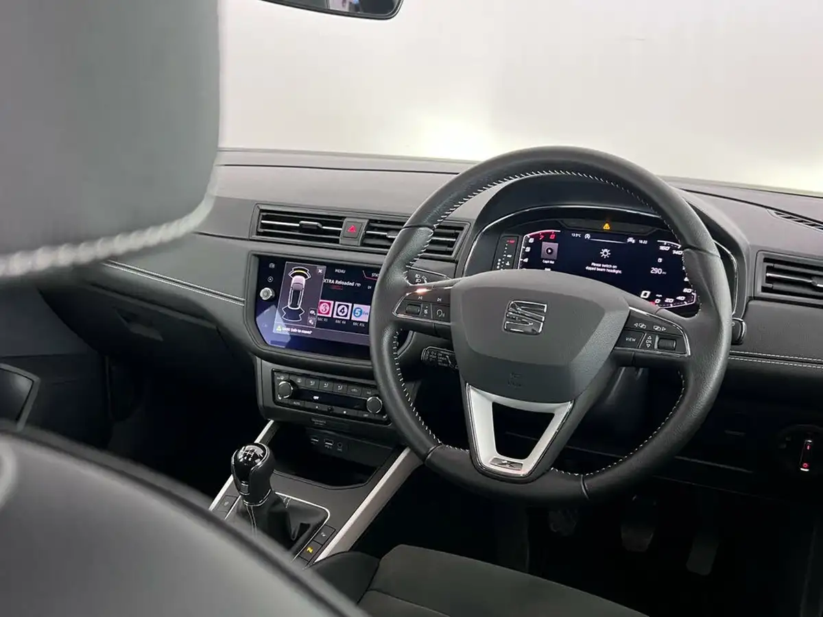 2020-seat-arona-10-tsi-xcellence-lux-115ps-big-16