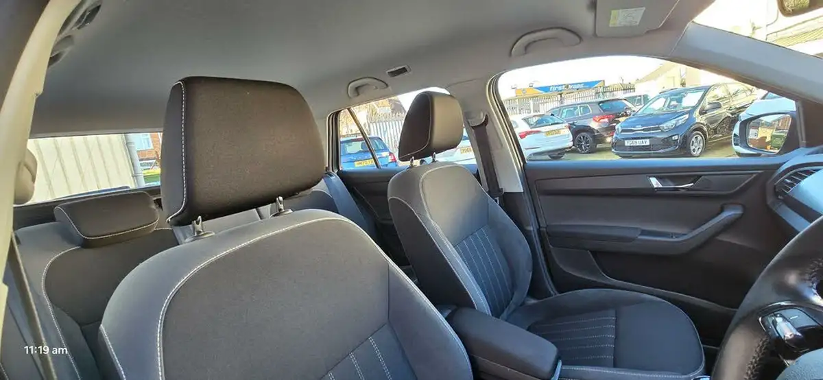 2020-skoda-fabia-10-tsi-se-l-95ps-estate-big-26