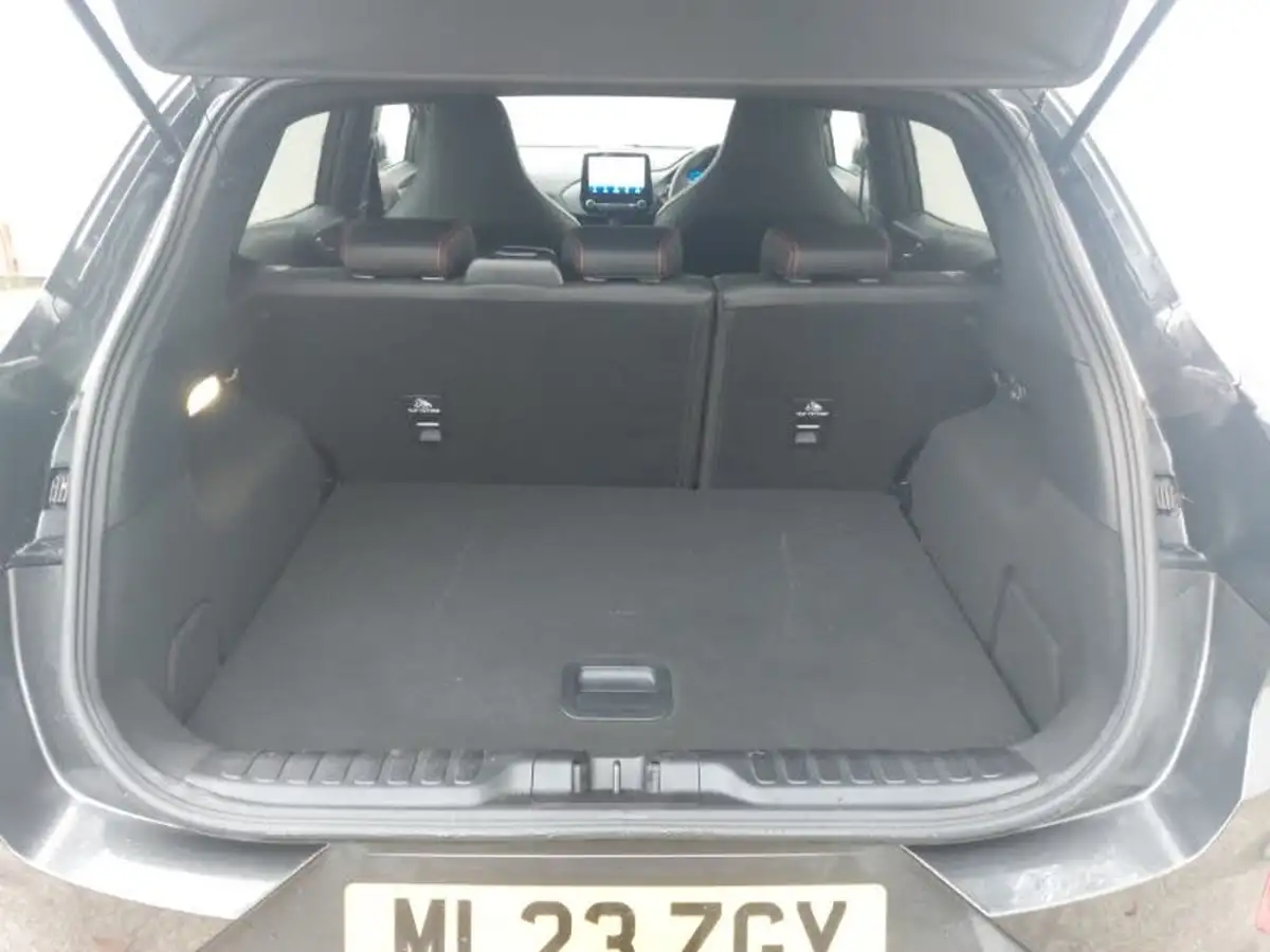 2023-ford-puma-suv-15-st-big-7