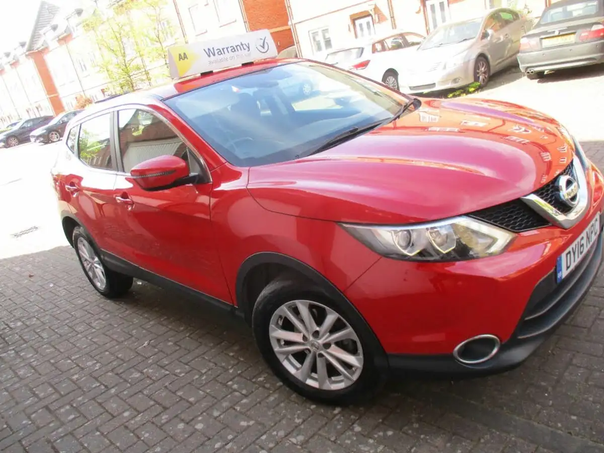 2016-nissan-qashqai-12-dig-t-acenta-tech-pk-big-2