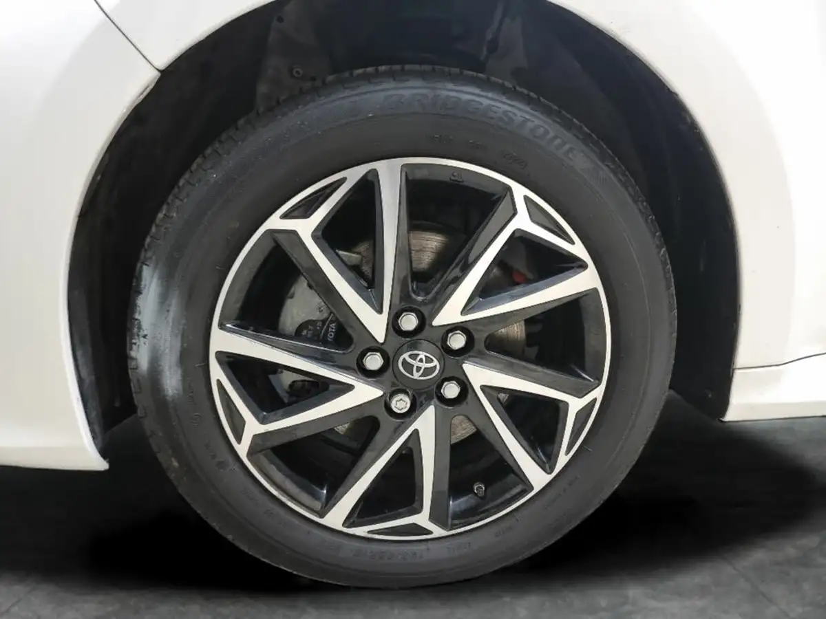 2022-toyota-yaris-15-vvt-i-design-big-21