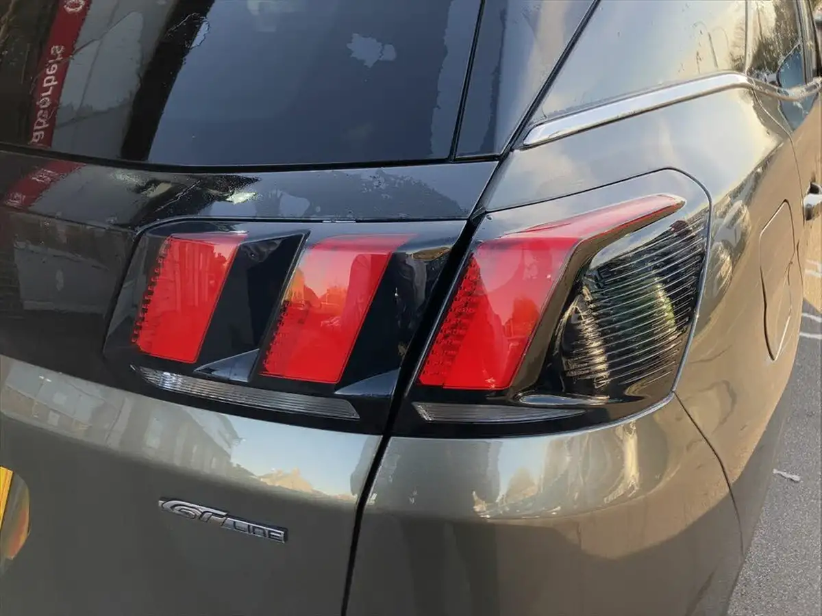 2020-peugeot-3008-suv-16-puretech-gt-line-premium-big-37