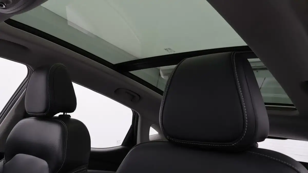 2021-mg-zs-suv-e-exclusive-ev-big-21