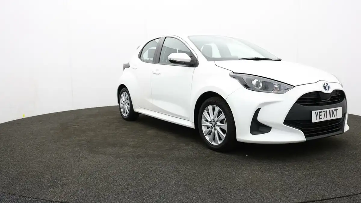 2022-toyota-yaris-15-vvt-i-icon-big-41