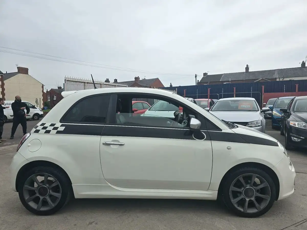 2015-fiat-500-12-s-big-7