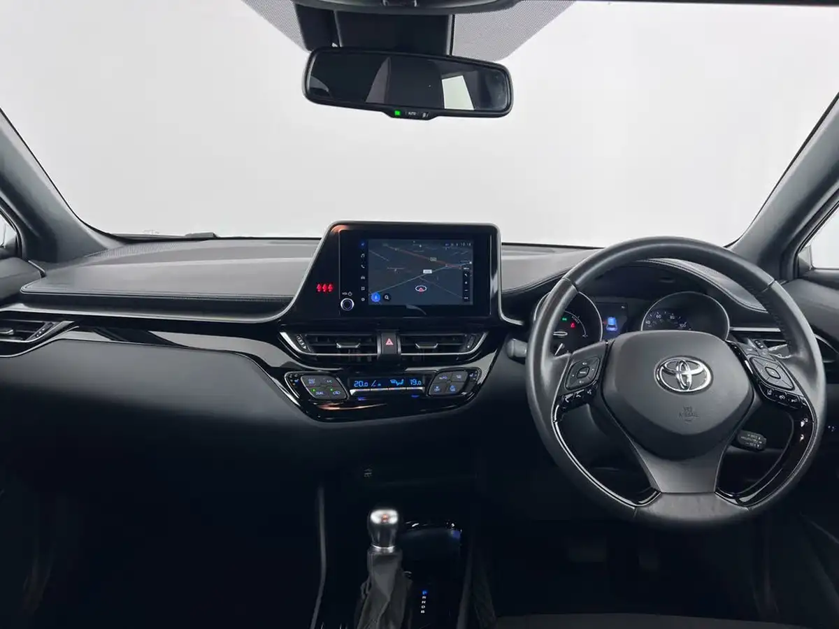 2022-toyota-c-hr-18-vvt-i-design-big-15