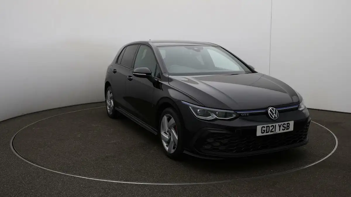 2021-volkswagen-golf-14-tsi-gte-big-35