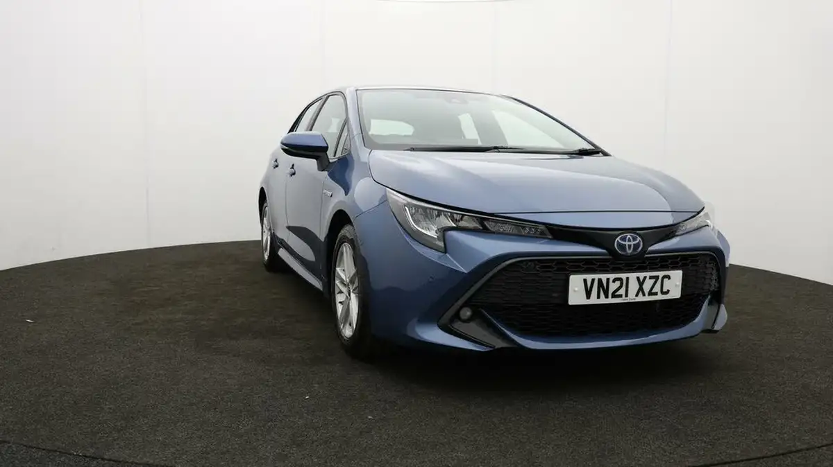 2021-toyota-corolla-18-vvt-i-icon-tech-spare-wheel-hatchback-5d-big-43