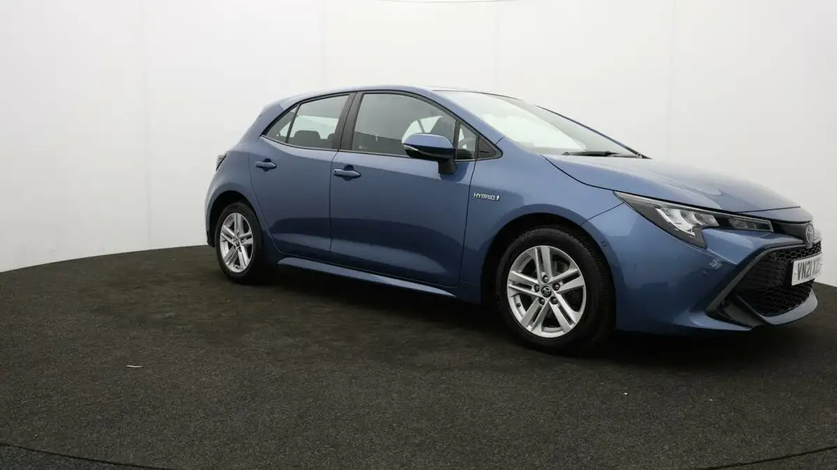 2021-toyota-corolla-18-vvt-i-icon-tech-spare-wheel-hatchback-5d-big-39