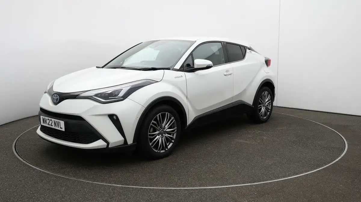 2022-toyota-c-hr-18-vvt-i-excel-big-3