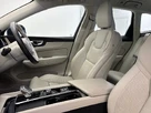 2021-volvo-xc60-20-b5-inscription-awd-small-8