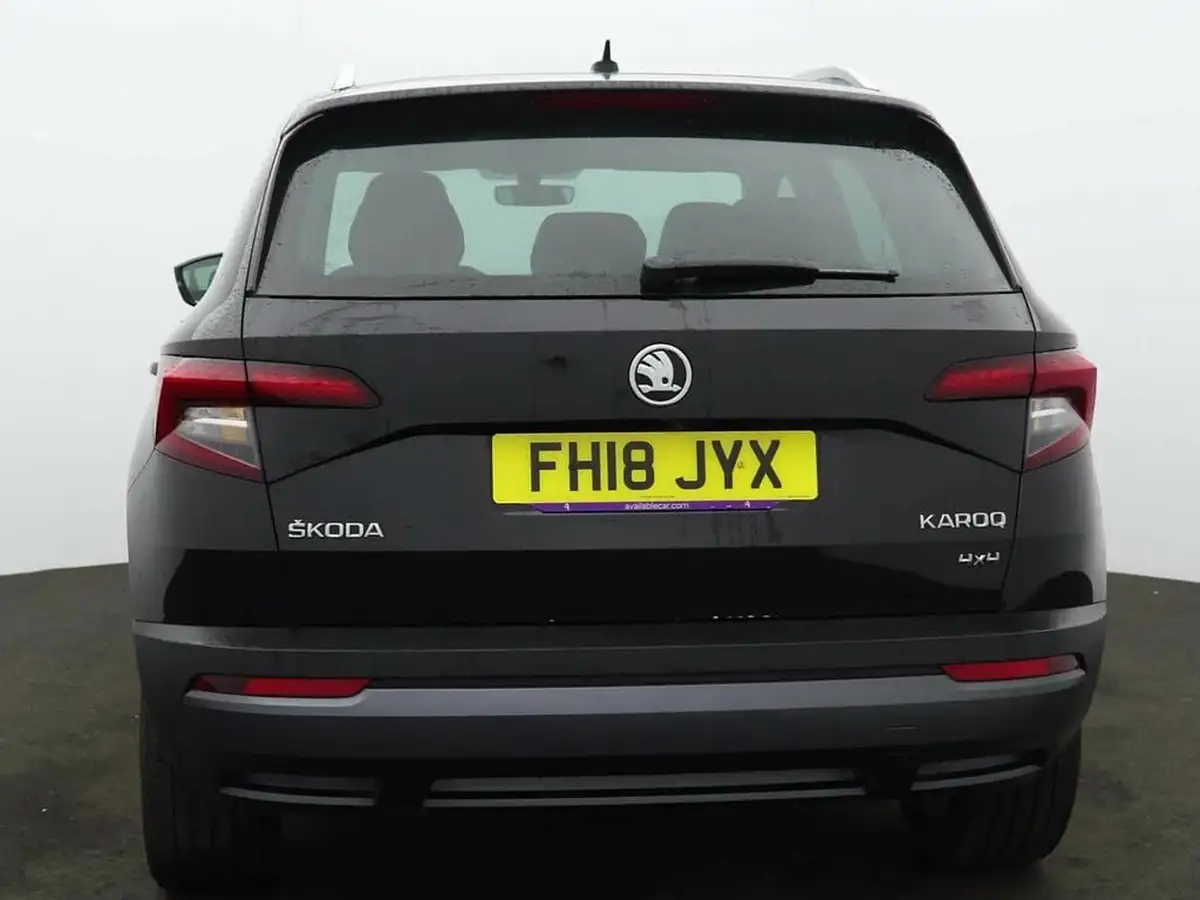 2018-skoda-karoq-20tdi-scr-se-l-dsg-big-2