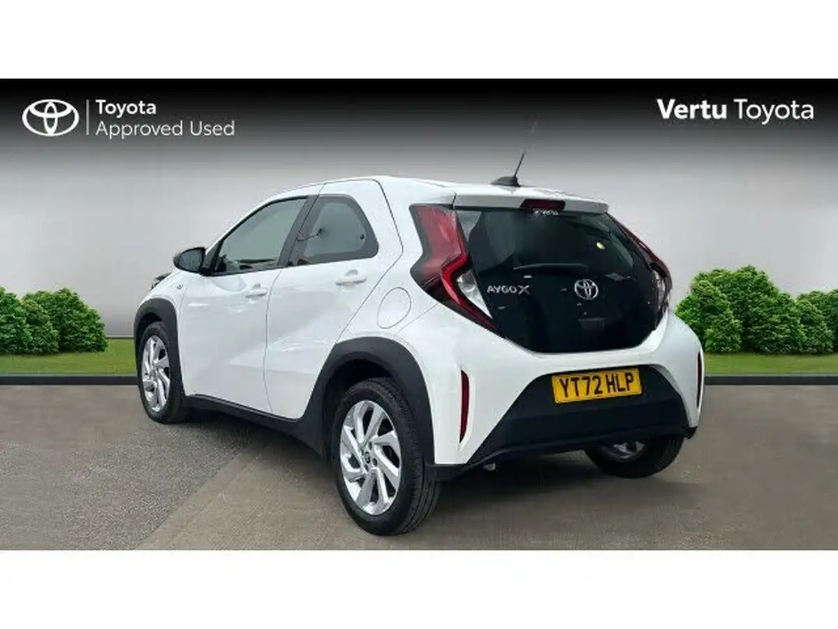 2022-toyota-aygo-x-10-vvt-i-pure-big-3