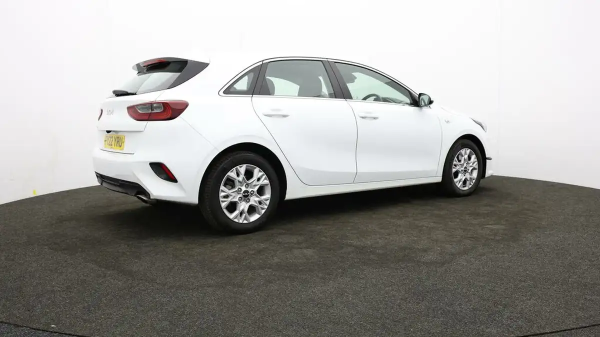 2021-kia-ceed-10-t-gdi-2-hatchback-big-26