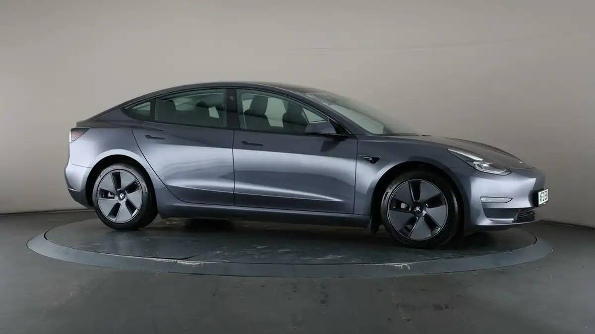 2021-tesla-model-3-e-long-range-4x4-big-50