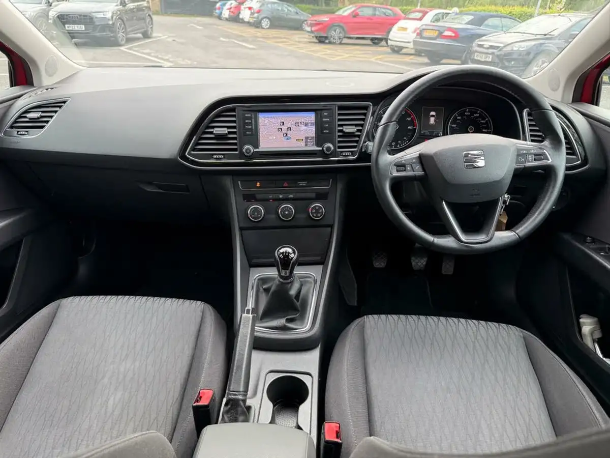 2013-seat-leon-12-se-tech-pack-ss-hatchback-5d-big-17