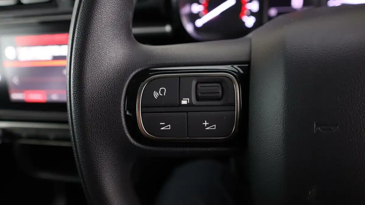 2024-citroen-c3-12-puretech-plus-83ps-big-20