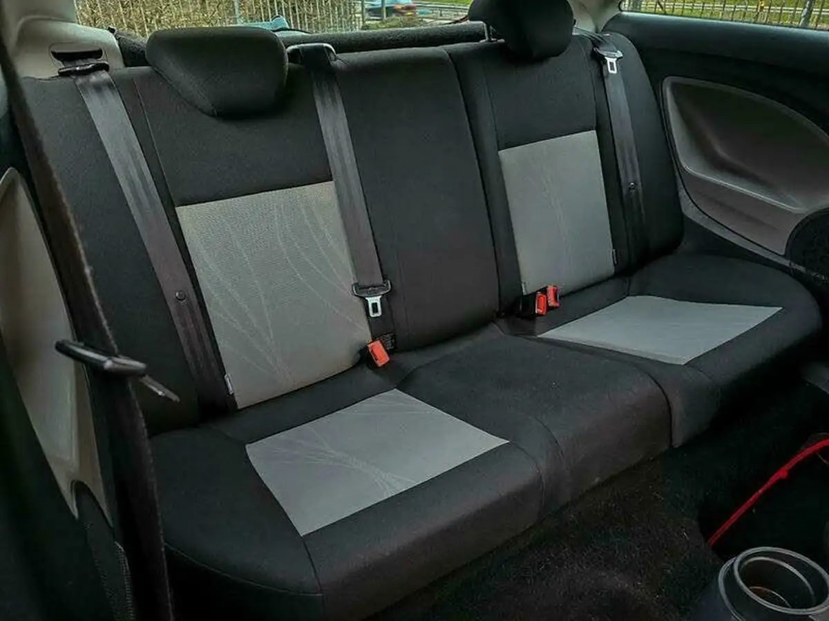 2014-seat-ibiza-14-toca-16v-85ps-sportcoupe-3d-big-25